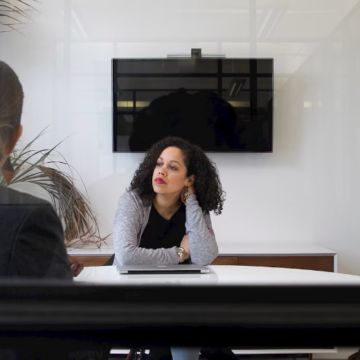 Screen-Shot-2024-07-05-at-11.20.56 What is the Ideal Age to Get a Job After Studies?