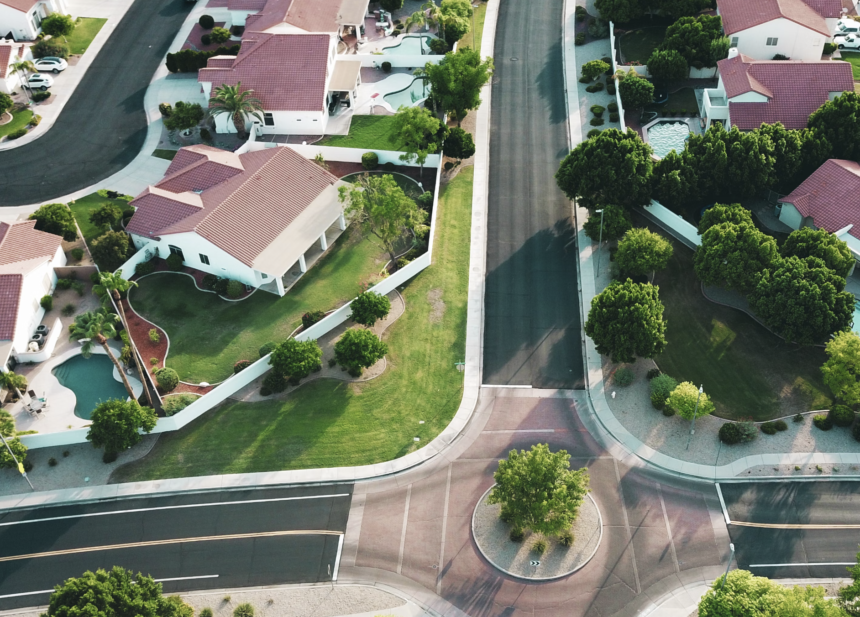 Navigating the Rise of iBuyers in Real Estate