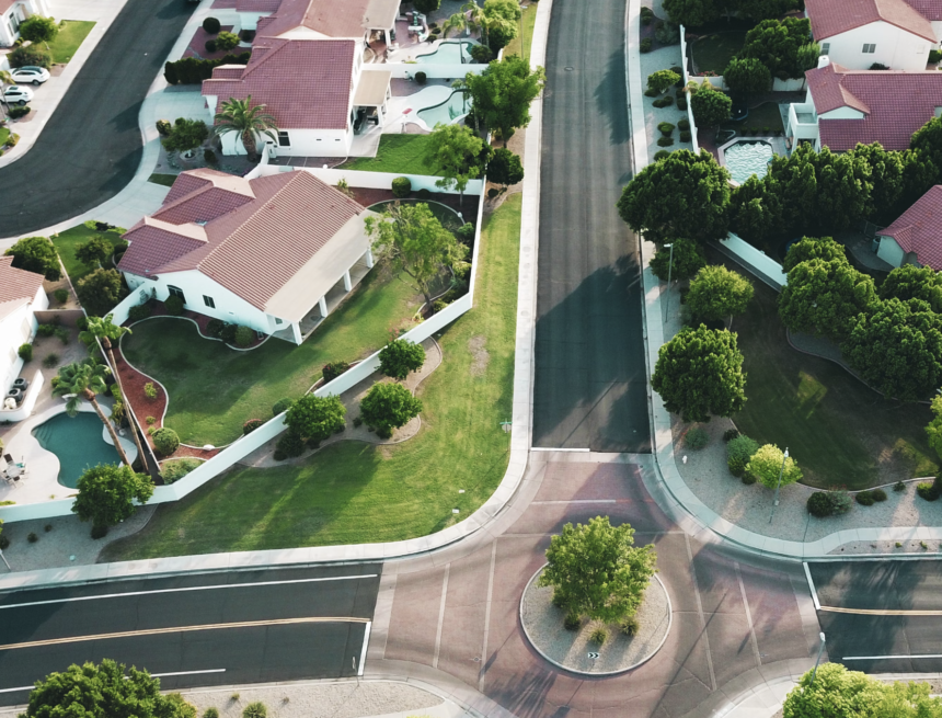 Navigating the Rise of iBuyers in Real Estate